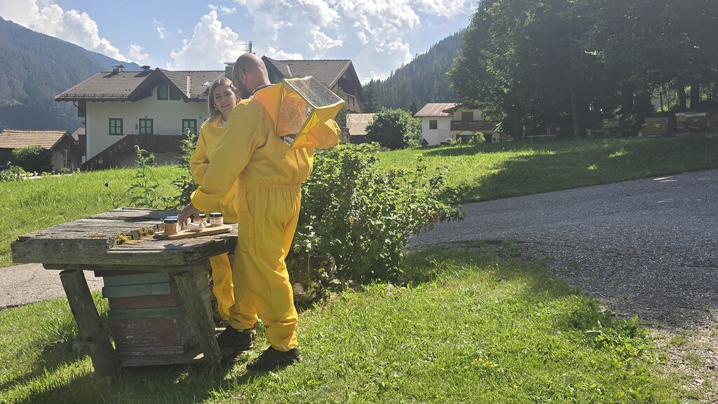 Chiara Maci e l'apicoltura a Ciasa do Parè, a Soraga in Val di Fassa